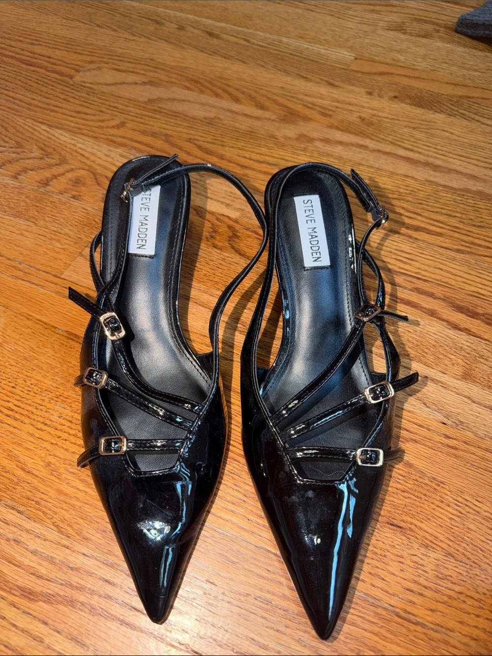 Steve Madden Black Patent Pointed Slingback kitten heels  with Buckle Straps